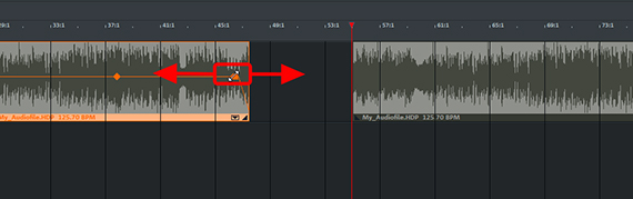 Fade handles Fading out an audio object using the upper fade handle