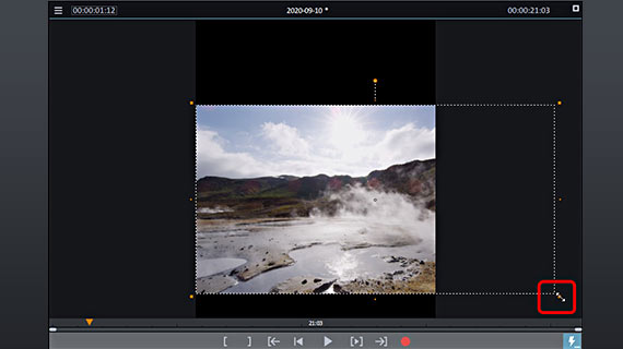 Double arrow (mouse pointer) Resize object using corner handles