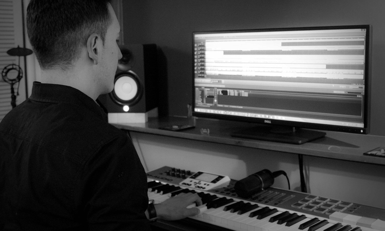 Jairo Bonilla while working