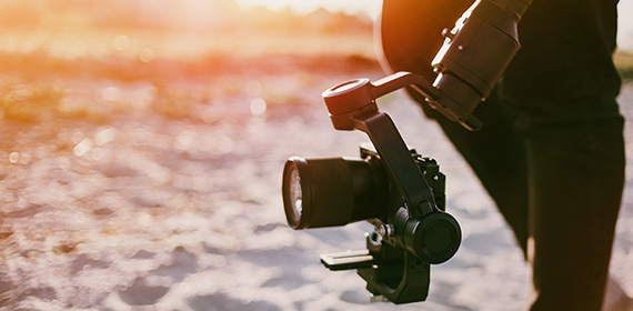 Gimbal Use gimbal for dynamic shots