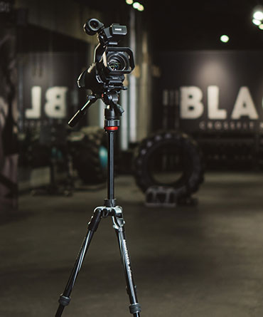 Tripod Tripod for pans