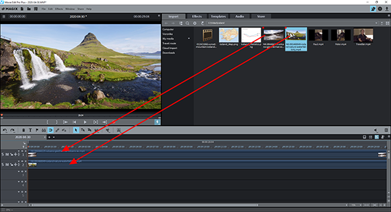 Import two videos to make a split screen Load split screen videos per drag & drop