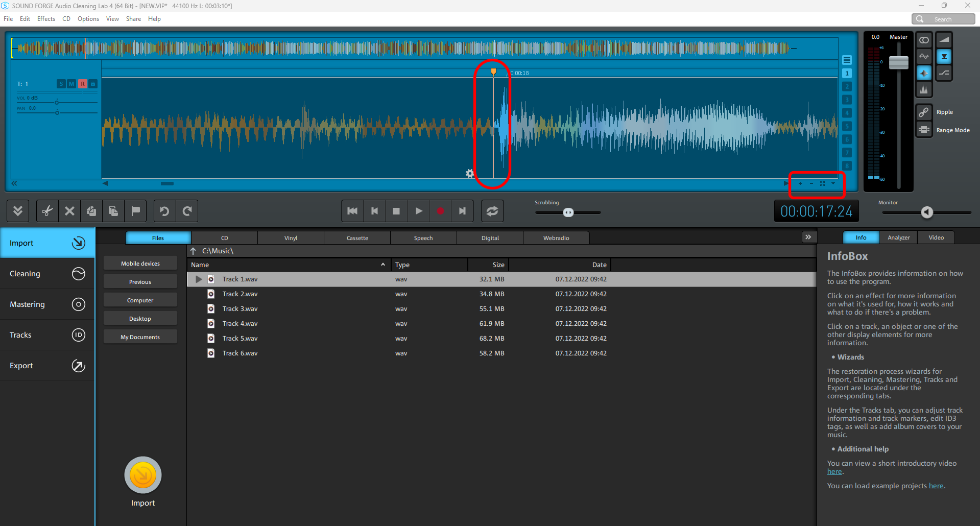 Zoom position and zoom buttons Program interface with zoomed-in interface